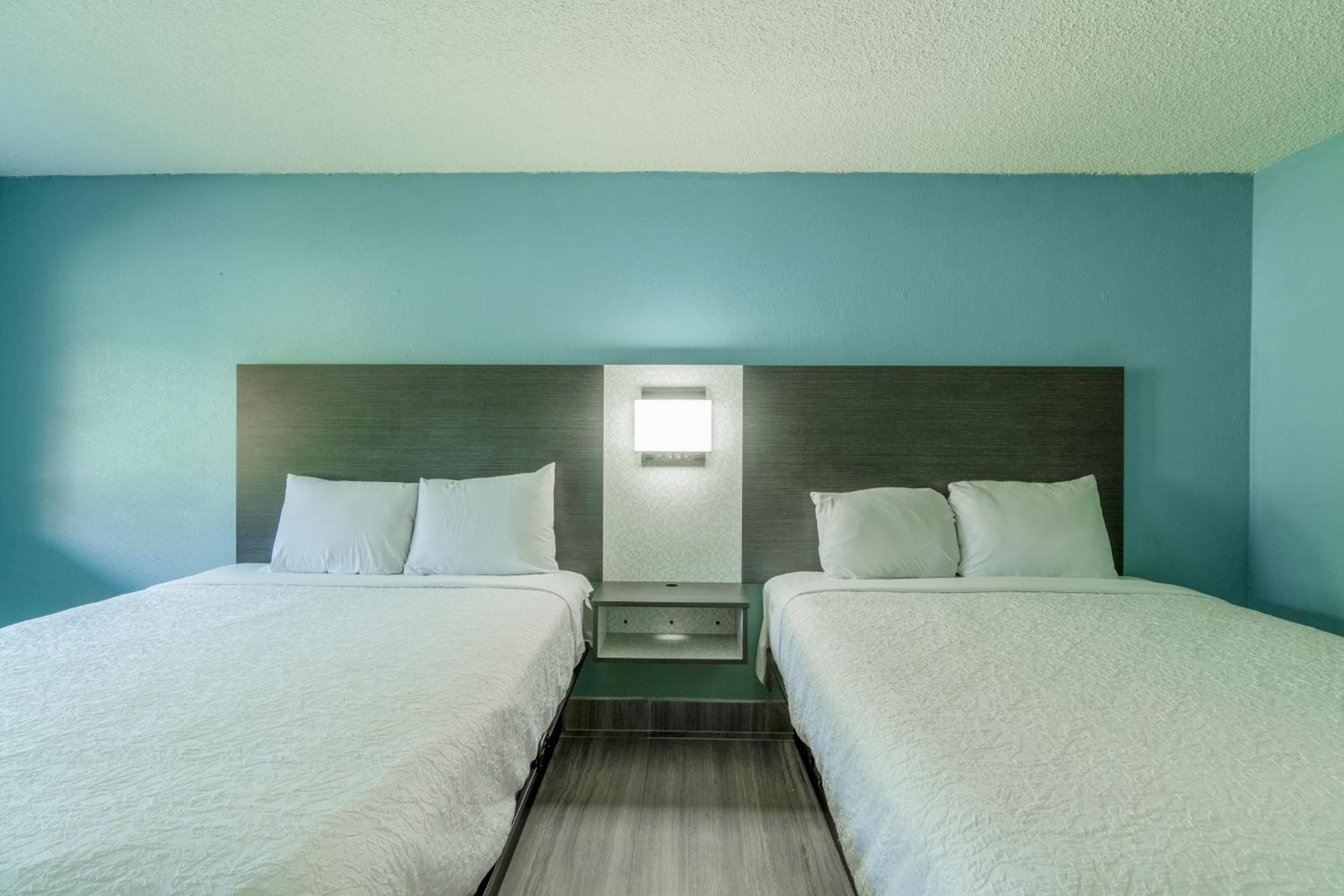 Plaza Inn&Suites Harlingen Esterno foto