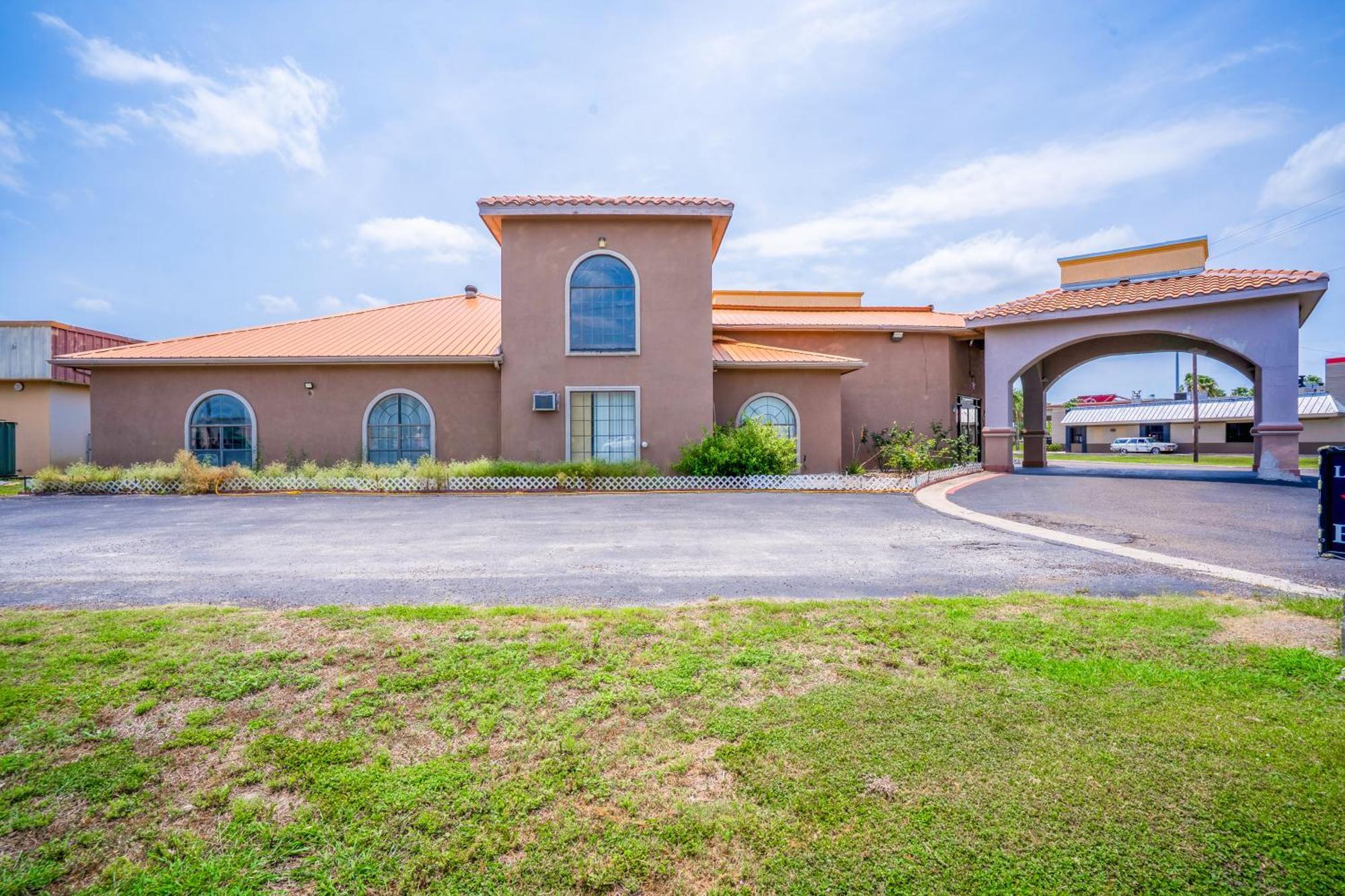 Plaza Inn&Suites Harlingen Esterno foto